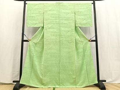平和屋着物■上質な色無地　エジプト壁画地紋　若緑色　正絹　逸品　BAAY5789yc