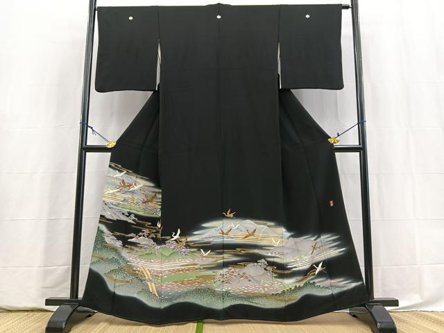平和屋着物■豪華黒留袖　作家物　駒刺繍　飛鶴風景文　暈し染め　金彩　正絹　逸品　BAAY5848yc