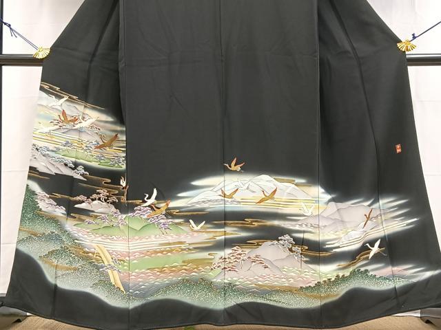 平和屋着物■豪華黒留袖　作家物　駒刺繍　飛鶴風景文　暈し染め　金彩　正絹　逸品　BAAY5848yc