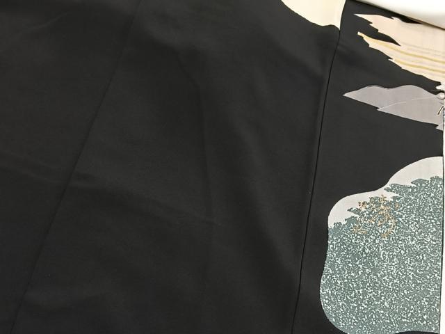 平和屋着物■豪華黒留袖　作家物　駒刺繍　飛鶴風景文　暈し染め　金彩　正絹　逸品　BAAY5848yc