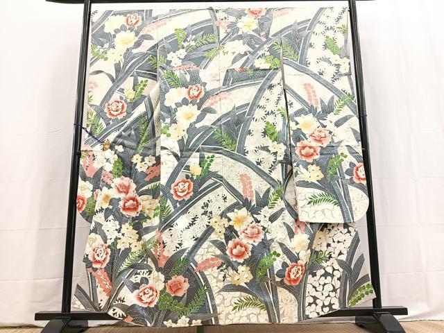 平和屋着物■豪華振袖　銀駒刺繍　草花文　金銀彩　正絹　逸品　BAAY5911yc