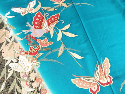 平和屋着物●豪華振袖　花蝶文　暈し染め　さが美扱い　正絹　逸品　BAAY6000yc