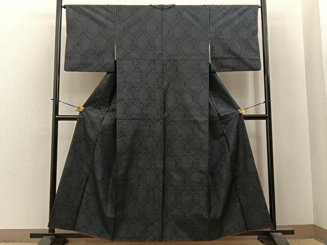 平和屋着物■本場大島紬　亀甲花文　正絹　逸品　BAAY6159hj