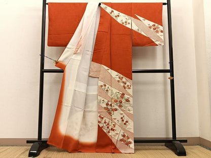 平和屋着物■訪問着　駒刺繍　秋草文　金彩　正絹　逸品　BAAY6186hj
