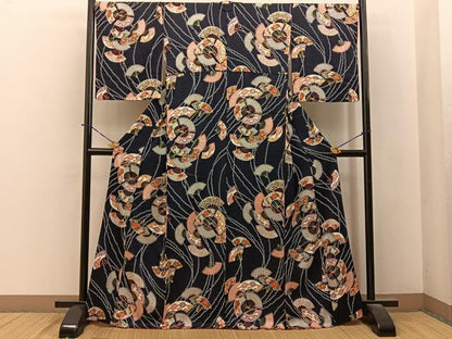 平和屋着物■上質な小紋　扇面花文　濃紺地　金彩　西武百貨店扱い　正絹　逸品　BAAY6187hj