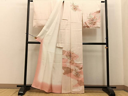 平和屋着物●訪問着　絞り　刺繍　雲重ね菊花文　金彩　正絹　逸品　未使用　BAAY6189hj