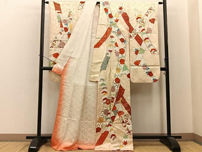 平和屋着物■豪華振袖　駒刺繍　熨斗草花文　金彩　正絹　逸品　BAAY6199hj