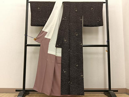 平和屋着物●上質な小紋　雪輪梅文　黒地　鬼しぼ縮緬　正絹　逸品　BAAY6206hj