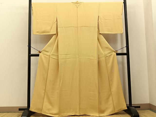 平和屋着物■上質な色無地　衣紋道高倉流　花菱地紋　卵色　正絹　逸品　BAAY6238hj