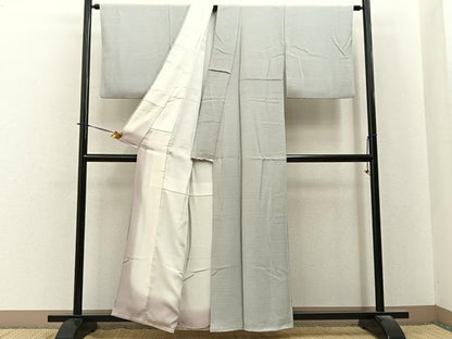平和屋着物●本加賀友禅作家　押田正義監修　色無地　薄雲鼠色　正絹　逸品　BAAY6255hj