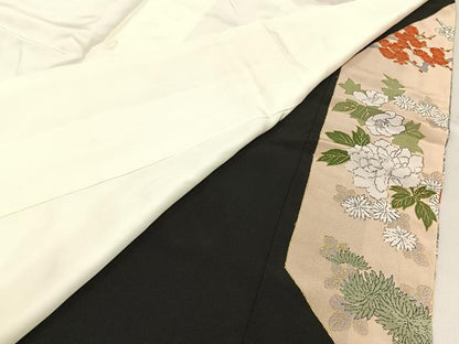 平和屋着物■豪華黒留袖　駒刺繍　孔雀花文　金彩　正絹　逸品　BAAY6308hj