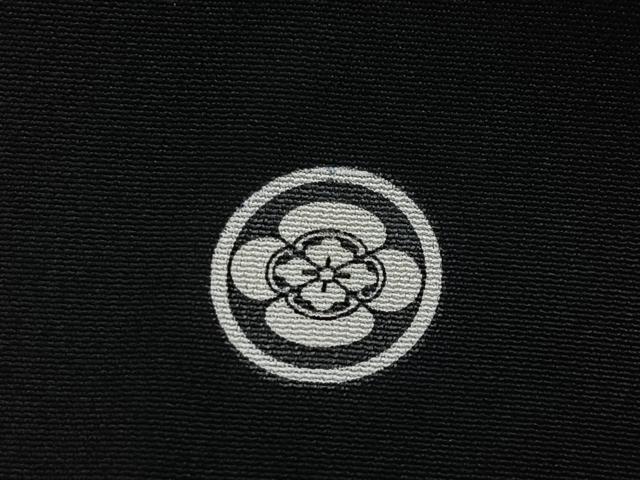 平和屋着物■豪華黒留袖　作家物　駒刺繍　御所車流水花文　金彩　正絹　逸品　BAAY6311hj