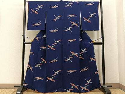 平和屋着物■上質な小紋　型染め　飛鶴文　鬼しぼ縮緬　正絹　逸品　BAAY6322hj