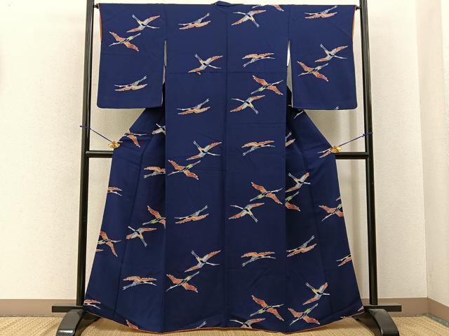 平和屋着物■上質な小紋　型染め　飛鶴文　鬼しぼ縮緬　正絹　逸品　BAAY6322hj