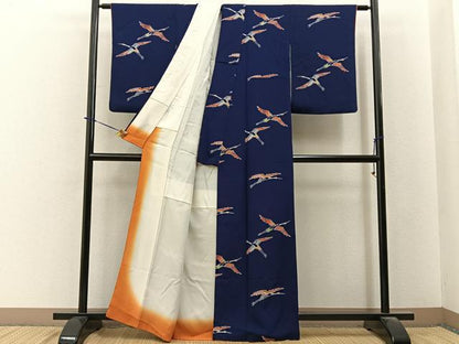 平和屋着物■上質な小紋　型染め　飛鶴文　鬼しぼ縮緬　正絹　逸品　BAAY6322hj