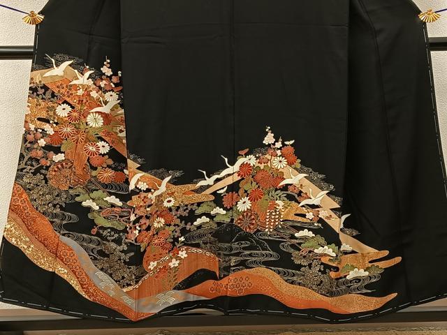 平和屋着物■豪華黒留袖　駒刺繍　飛鶴花車文　金彩　正絹　逸品　BAAY6328hj