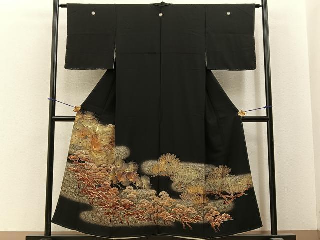 平和屋着物■豪華黒留袖　駒刺繍　松　金彩　正絹　逸品　BAAY6373hj