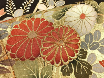 平和屋着物■豪華黒留袖　駒刺繍　秋草文　金彩　正絹　逸品　BAAY6374hj