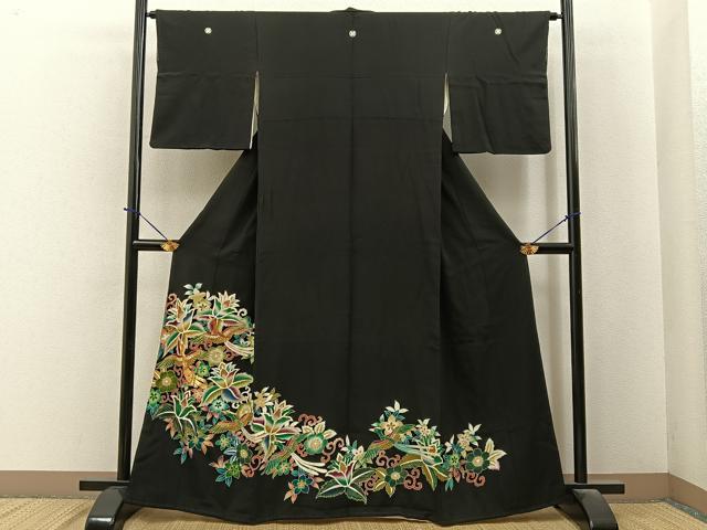 平和屋着物■豪華黒留袖　駒刺繍　更紗花鳥文　金彩　正絹　逸品　BAAY6388hj
