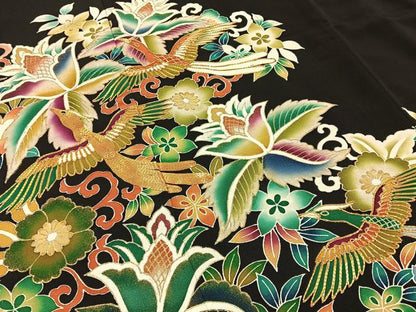 平和屋着物■豪華黒留袖　駒刺繍　更紗花鳥文　金彩　正絹　逸品　BAAY6388hj