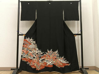 平和屋着物■豪華黒留袖　駒刺繍　孔雀花文　金彩　正絹　逸品　BAAY6390hj