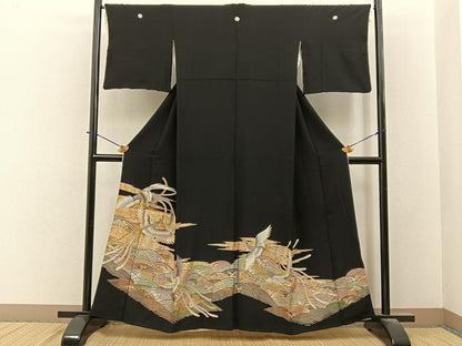 平和屋着物■豪華黒留袖　駒刺繍　鳳凰浜松花文　金銀彩　正絹　逸品　BAAY6452hj