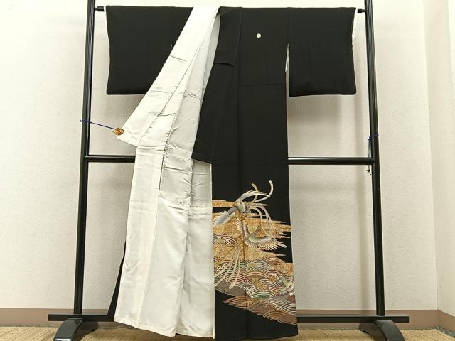 平和屋着物■豪華黒留袖　駒刺繍　鳳凰浜松花文　金銀彩　正絹　逸品　BAAY6452hj