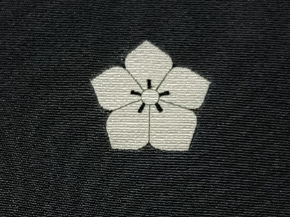 平和屋着物■豪華黒留袖　駒刺繍　飛鶴鼓花文　金彩　正絹　逸品　BAAY6473hj