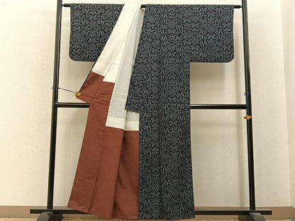 平和屋着物■本塩沢　草花文　濃紺地　正絹　逸品　BAAY6483hj