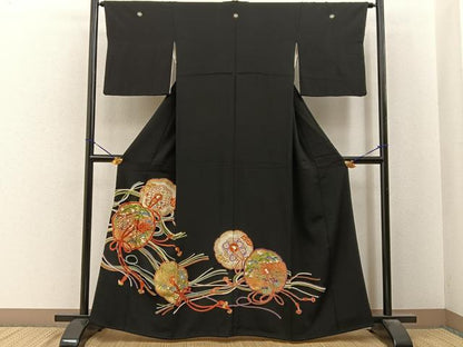 平和屋着物■豪華黒留袖　駒刺繍　鏡裏几帳花文　金彩　正絹　逸品　BAAY6547hj