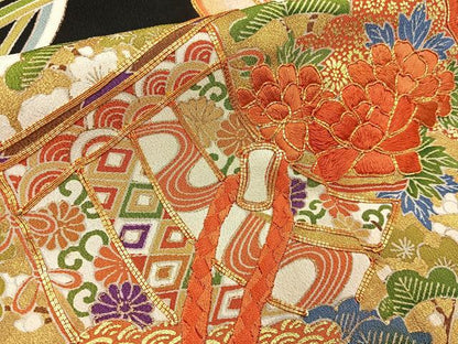 平和屋着物■豪華黒留袖　駒刺繍　鏡裏几帳花文　金彩　正絹　逸品　BAAY6547hj