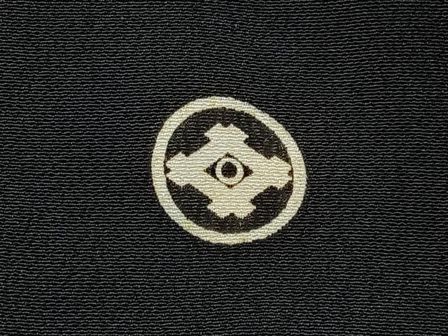 平和屋着物■豪華黒留袖　駒刺繍　鏡裏几帳花文　金彩　正絹　逸品　BAAY6547hj