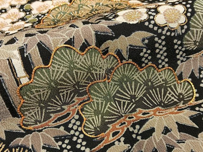平和屋着物■豪華黒留袖　駒刺繍　松竹梅花文　金彩　正絹　逸品　BAAY6583hj