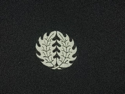 平和屋着物■豪華黒留袖　駒刺繍　松　金彩　正絹　逸品　BAAY6592hj