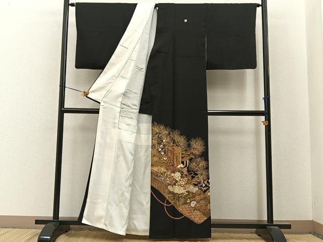 平和屋着物■豪華黒留袖　駒刺繍　御所車絵巻花文　金銀彩　正絹　逸品　BAAY6595hj