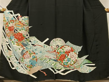 平和屋着物■豪華黒留袖　駒刺繍　鏡裏貝桶花文　金彩　正絹　逸品　BAAY6619hj