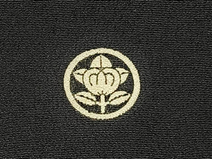 平和屋着物■豪華黒留袖　駒刺繍　鏡裏貝桶花文　金彩　正絹　逸品　BAAY6619hj