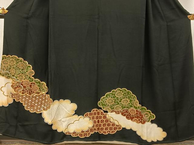 平和屋着物■豪華黒留袖　駒刺繍　雲取吉祥花文　金彩　正絹　逸品　BAAY6649hj