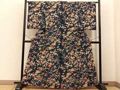 平和屋着物■上質な小紋　秋草文　濃紺地　正絹　逸品　未使用　BAAY6693hj