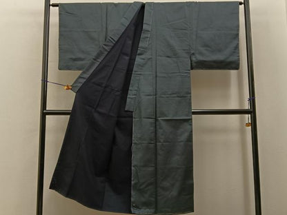 平和屋着物■男性　本場大島紬　アンサンブル　100亀甲　総詰め　正絹　逸品　未使用　BAAY6729hj