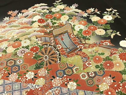 平和屋着物■豪華黒留袖　作家物　駒刺繍　御所車花文　暈し染め　金彩　正絹　逸品　BAAY6731hj