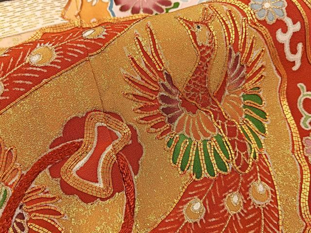 平和屋着物■豪華黒留袖　駒刺繍　鳳凰鏡裏花文　金彩　正絹　逸品　BAAY6732hj