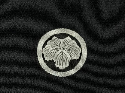 平和屋着物■豪華黒留袖　駒刺繍　扇面裏菊文　金彩　正絹　逸品　BAAY6799hj