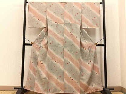 平和屋着物■上質な小紋　舞花文　暈し染め　金彩　お召縮緬　正絹　逸品　BAAY6850hj