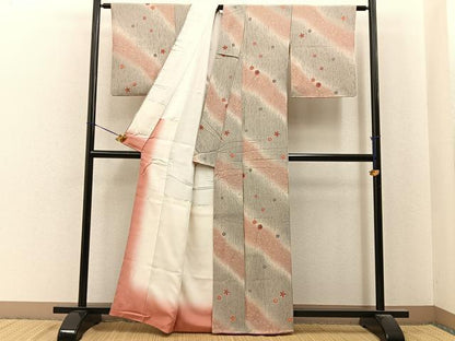 平和屋着物■上質な小紋　舞花文　暈し染め　金彩　お召縮緬　正絹　逸品　BAAY6850hj
