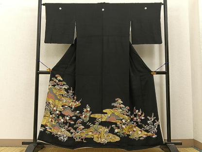 平和屋着物■豪華黒留袖　松竹梅秋草文　金彩　正絹　逸品　BAAY6866hj