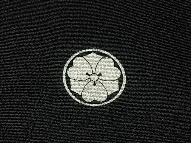 平和屋着物■豪華黒留袖　鉾　宝尽くし花文　金銀彩　正絹　逸品　BAAY6867hj