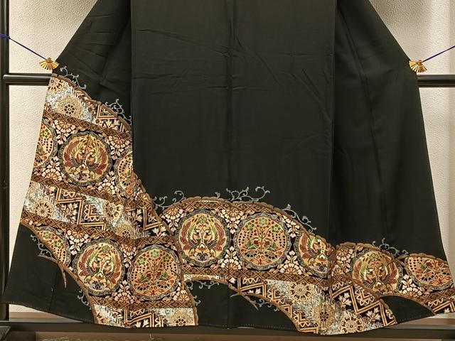 平和屋着物■豪華黒留袖　駒刺繍　向かい鳳凰花文　金銀彩　正絹　逸品　BAAY6869hj