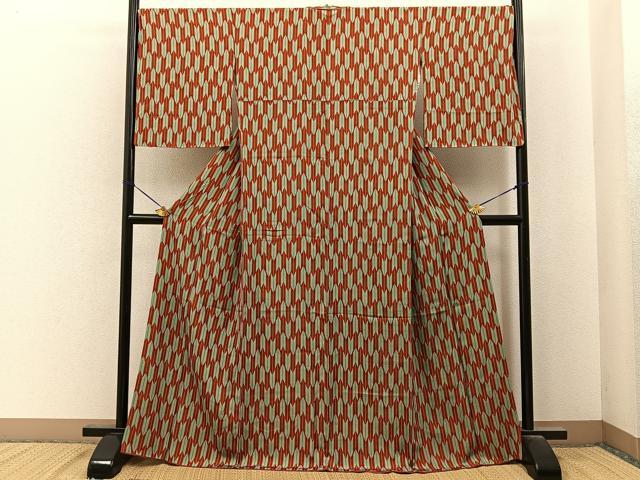 平和屋着物●伝統工芸士　染谷梅治　小紋　矢羽根文様　正絹　逸品　BAAY6882hj