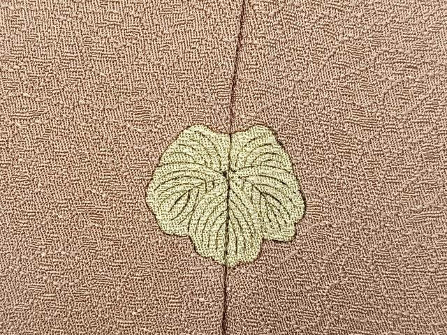 平和屋着物●上質な色無地　菊地紋　薄柿色　正絹　逸品　未使用　BAAY6886hj